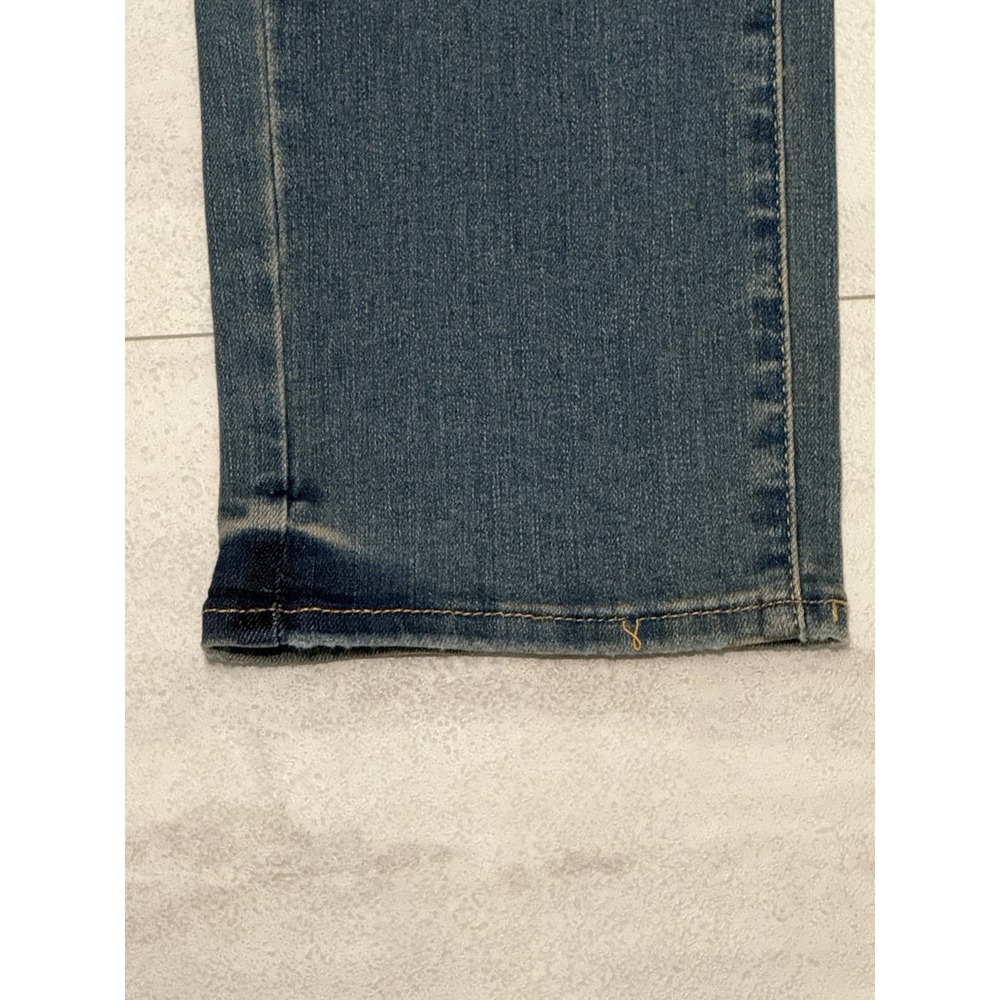 NWT Levi's Classic Straight Jeans Stellar Stretch New Ripped Distressed Size 4M - Picture 7 of 13